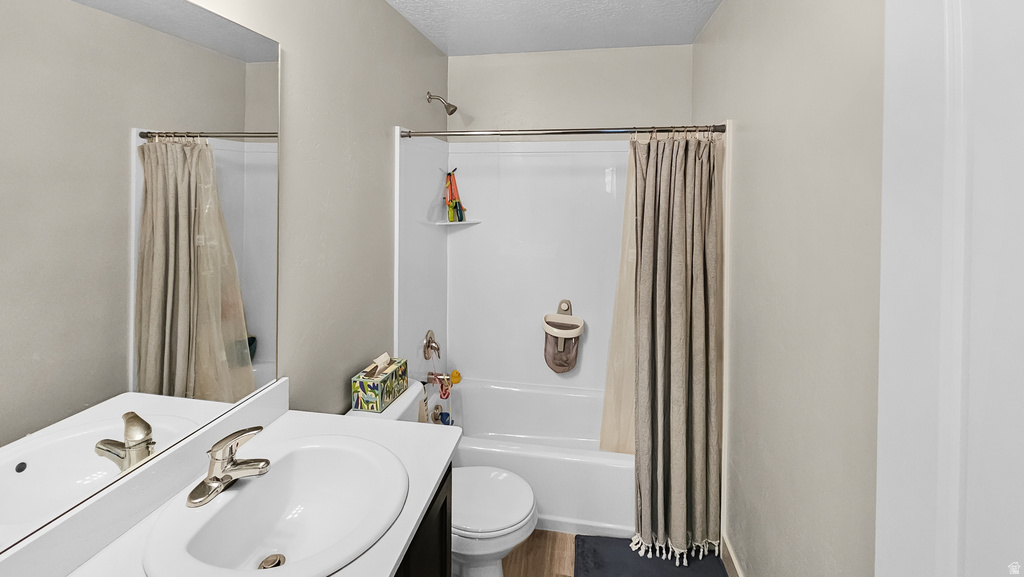 644 N OLD FORT DR Spanish Fork, UT 84660