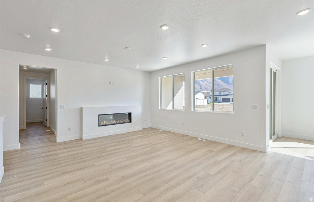 1018 E 250 S #16 Salem, UT 84653