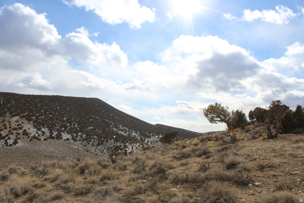 3215 E LITTLE VALLEY RD Vernal, UT 84078