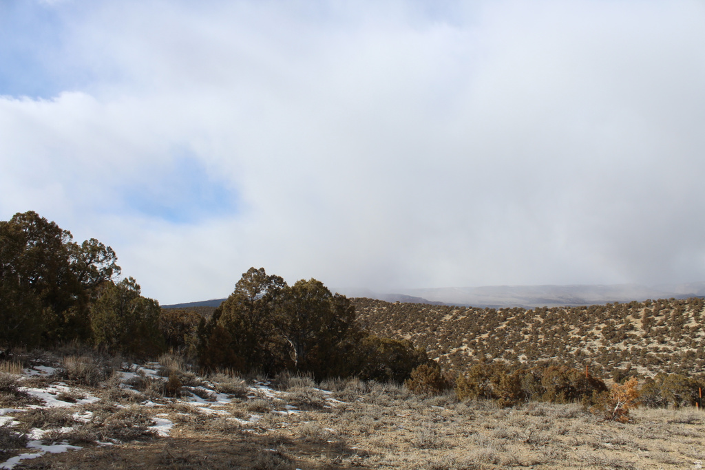 3215 E LITTLE VALLEY RD Vernal, UT 84078