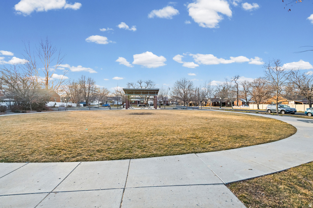 2845 S 1500 E Salt Lake City, UT 84106