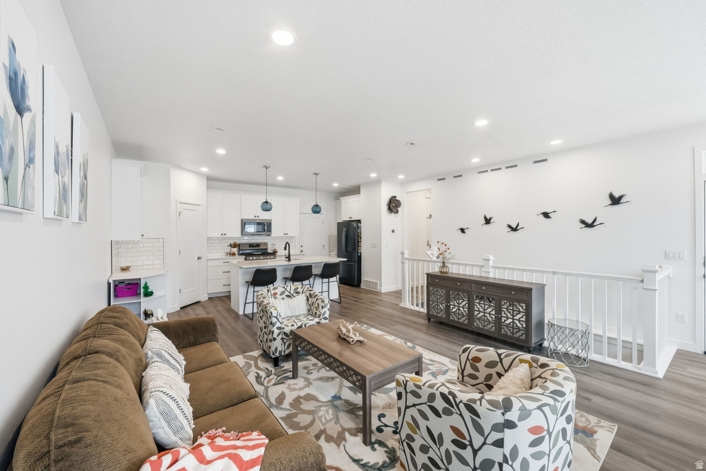 1974 W 775 N Layton, UT 84041