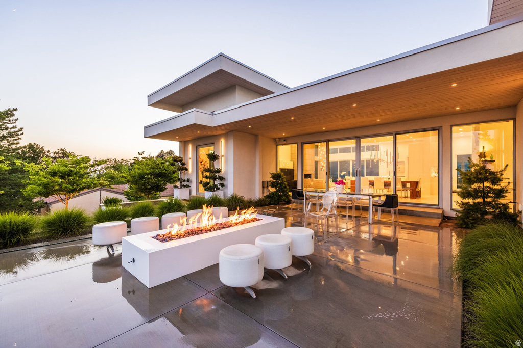 405 N VIRGINIA ST Salt Lake City, UT 84103