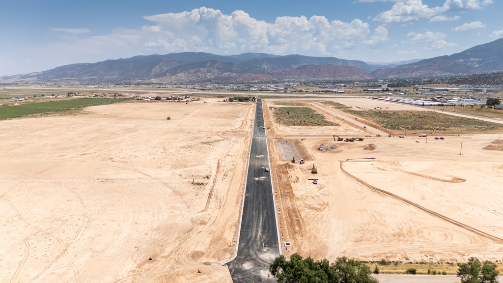 800 N LUND HWY 19 ACRES & WATER Cedar City, UT 84721