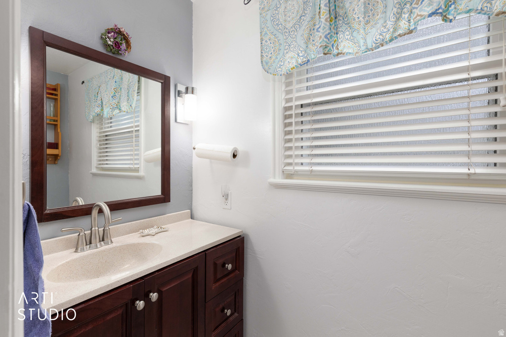 2522 N 1600 E North Ogden, UT 84414