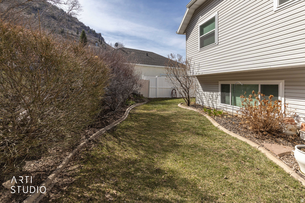 2522 N 1600 E North Ogden, UT 84414