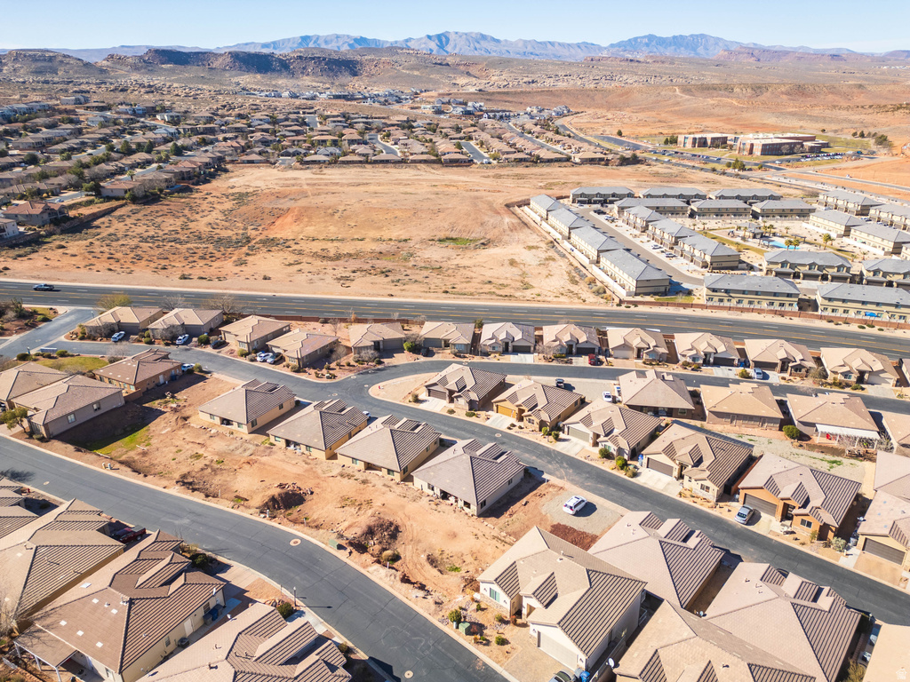 2261 S TONAQUINT DR St. George, UT 84770