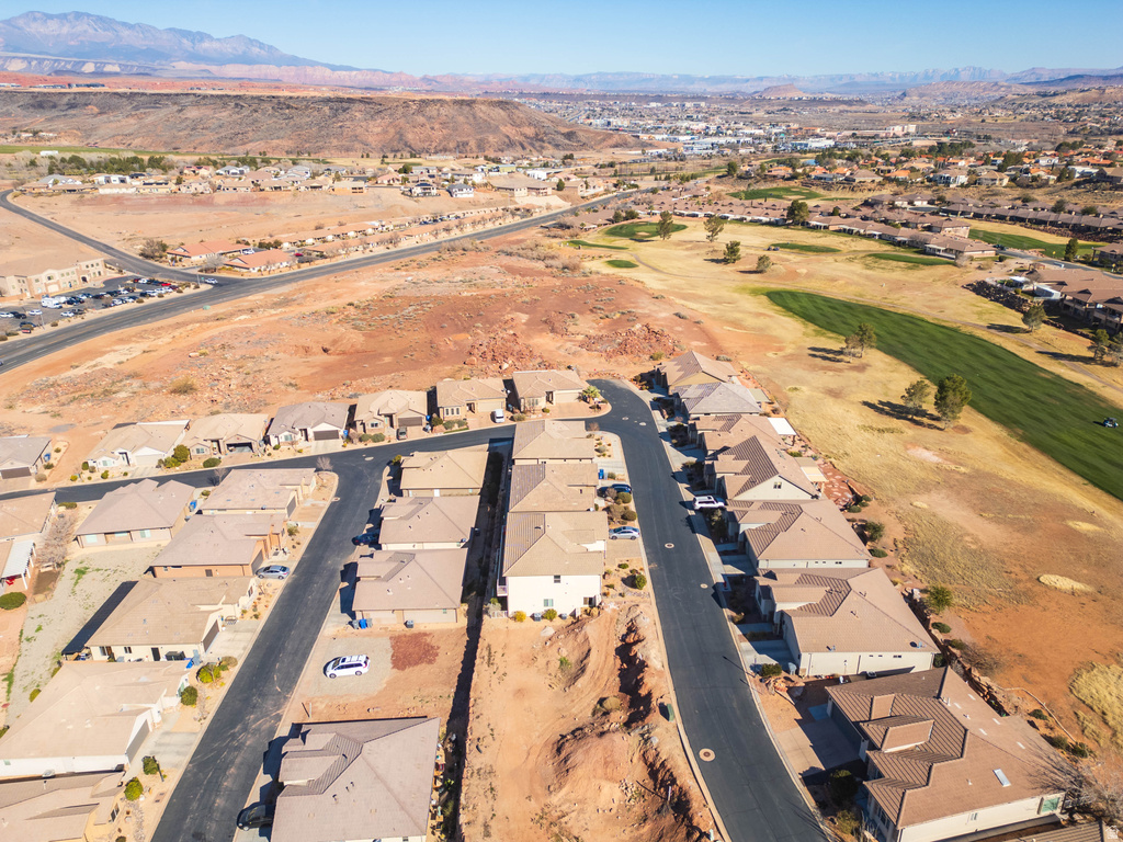 2261 S TONAQUINT DR St. George, UT 84770