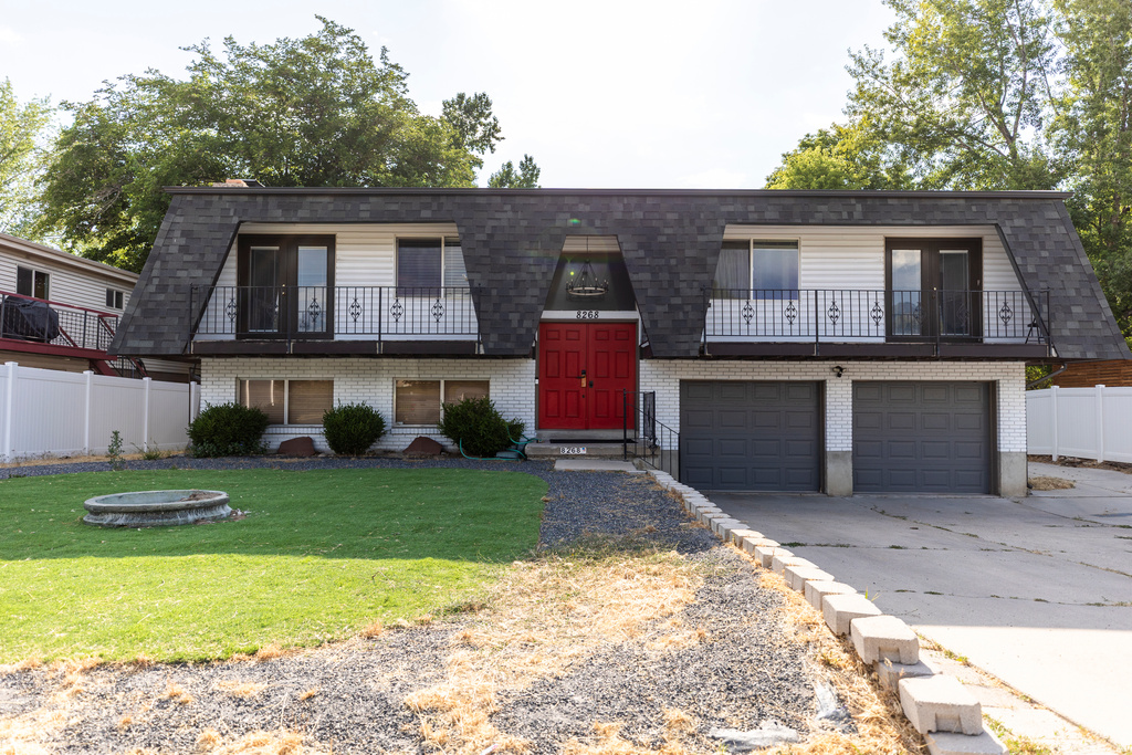 8268 S 865 E Sandy, UT 84094