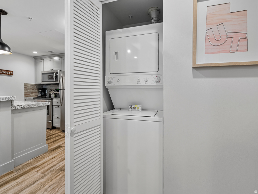 3720 N SUNDIAL CT #C105 Park City, UT 84098