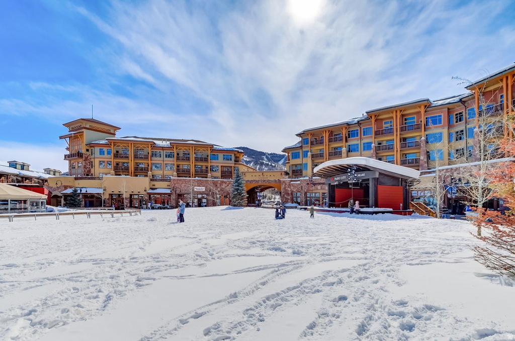 3720 N SUNDIAL CT #C105 Park City, UT 84098