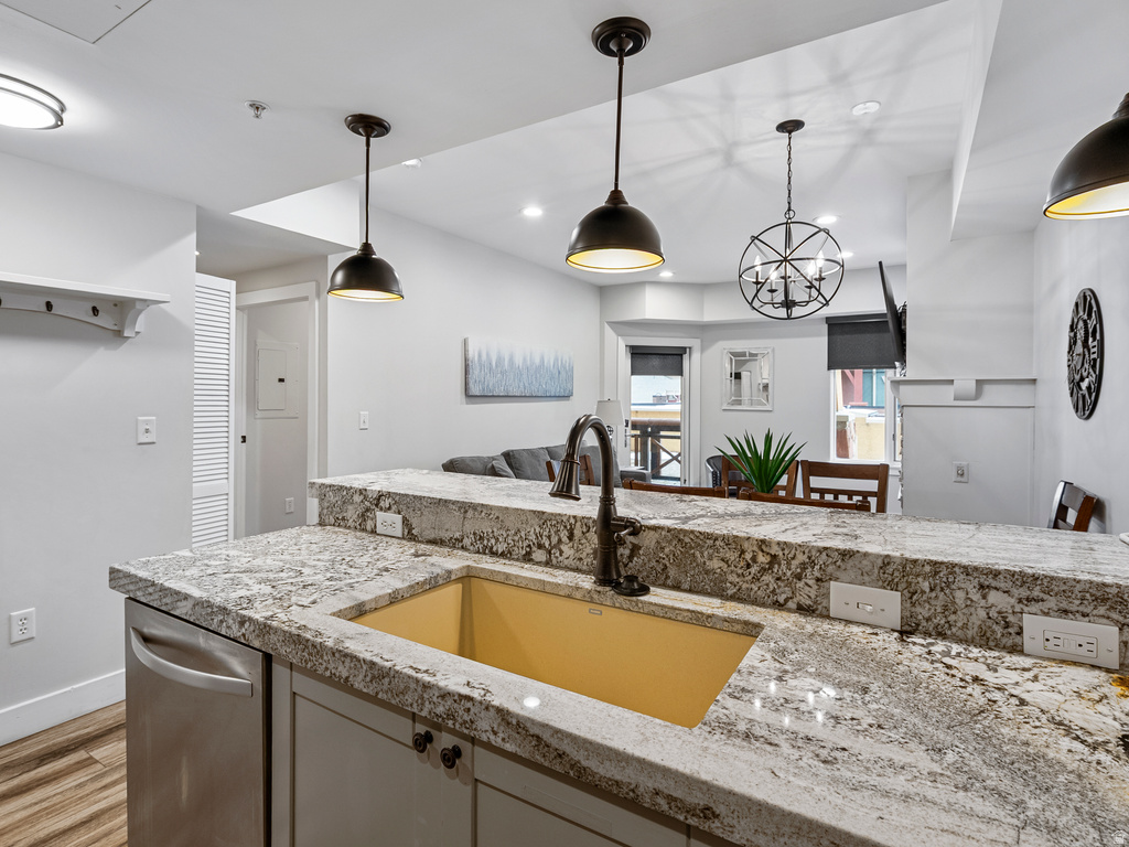 3720 N SUNDIAL CT #C105 Park City, UT 84098