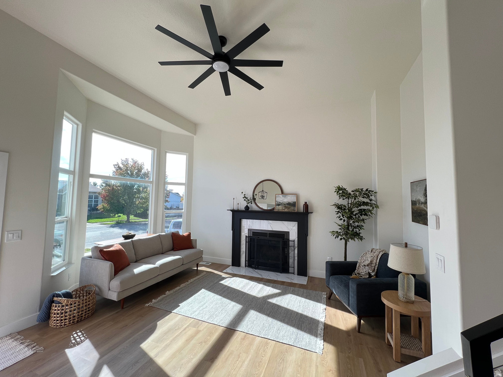 3826 W 5750 S Roy, UT 84067