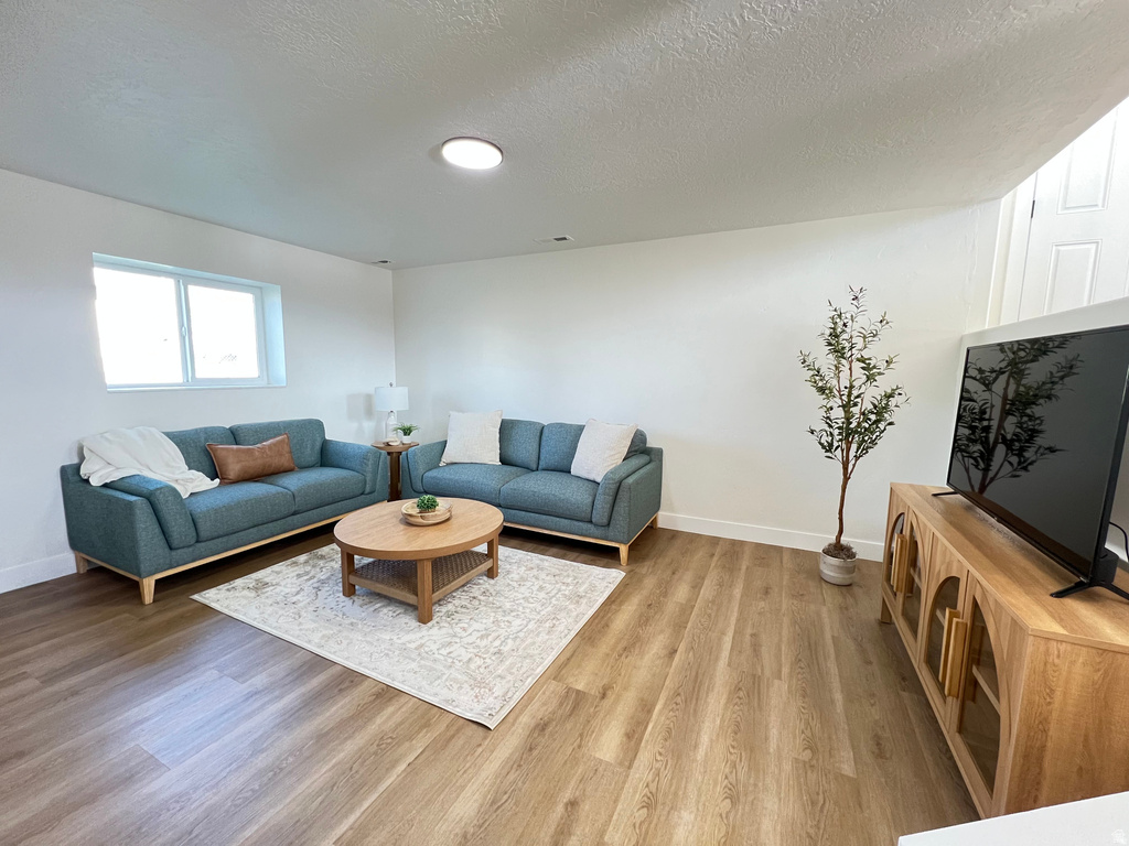 3826 W 5750 S Roy, UT 84067