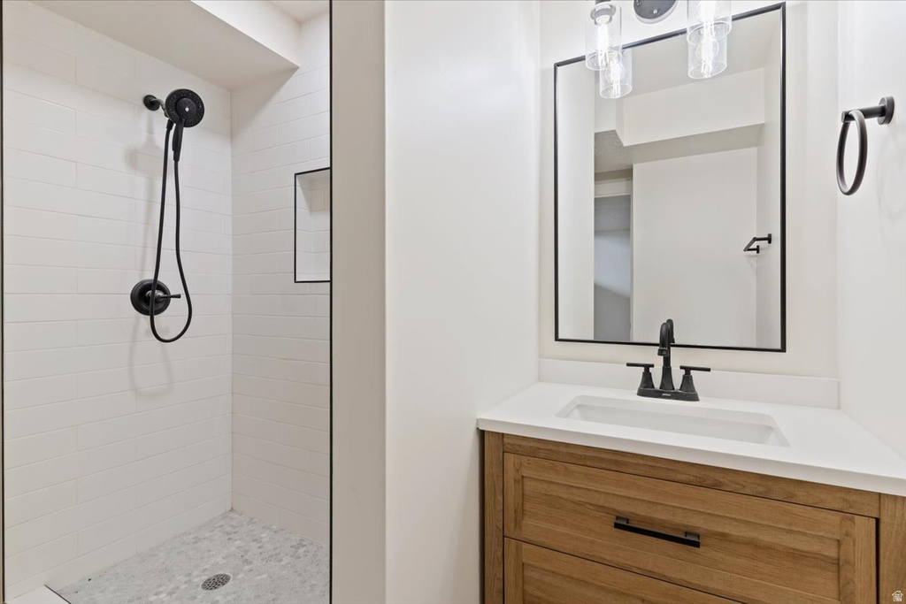 3826 W 5750 S Roy, UT 84067