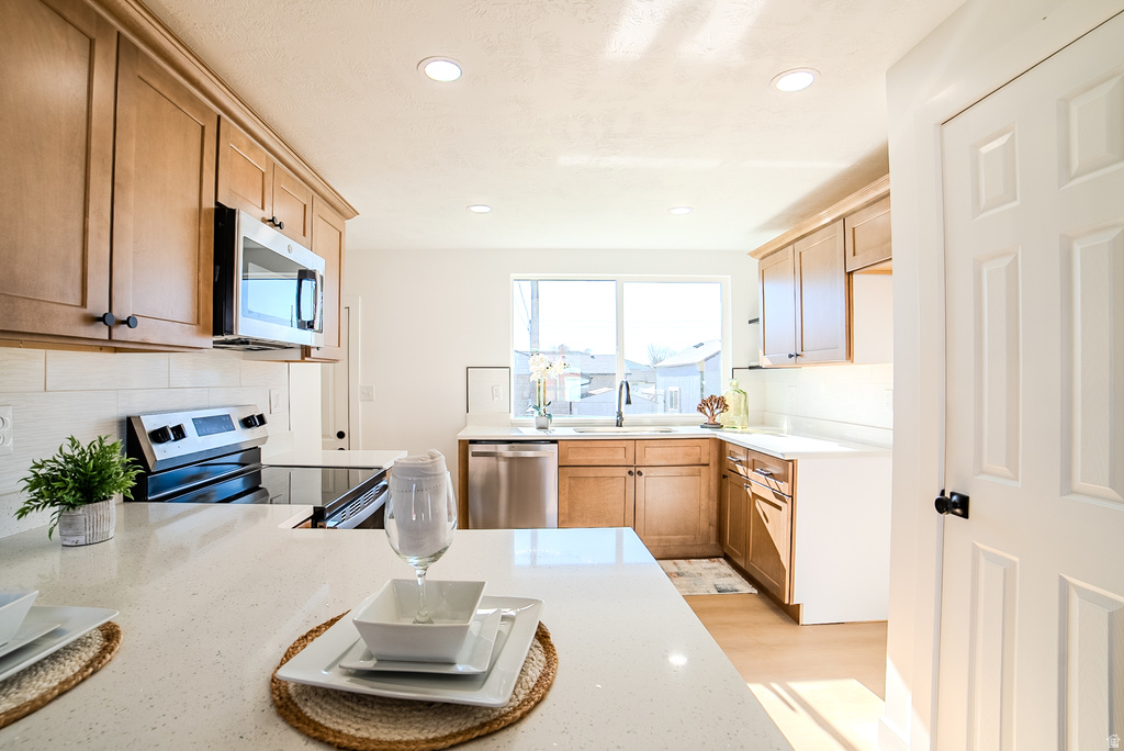 87 W 8710 S Sandy, UT 84070