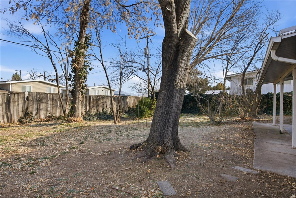 2100 W THECKSTON RD Taylorsville, UT 84129