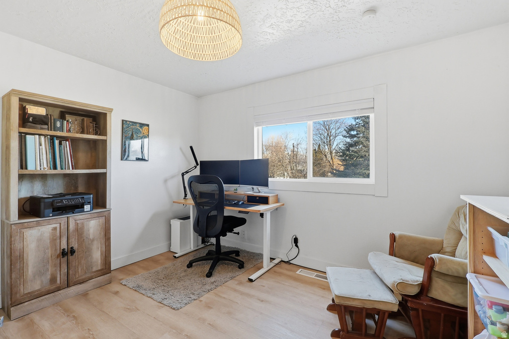 61 W MAIN ST Wellsville, UT 84339