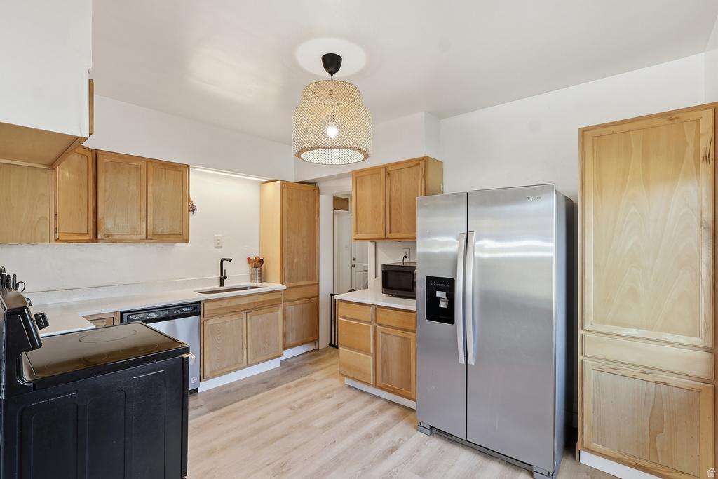 61 W MAIN ST Wellsville, UT 84339