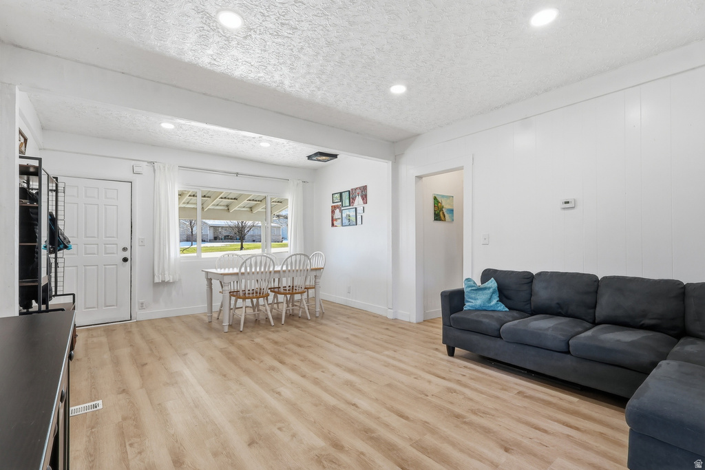 61 W MAIN ST Wellsville, UT 84339