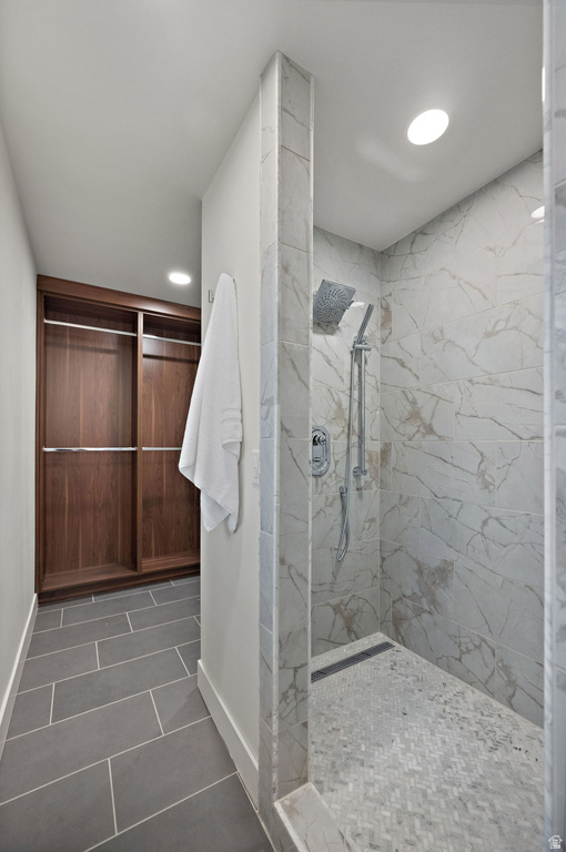 4695 S SYCAMORE Holladay, UT 84117