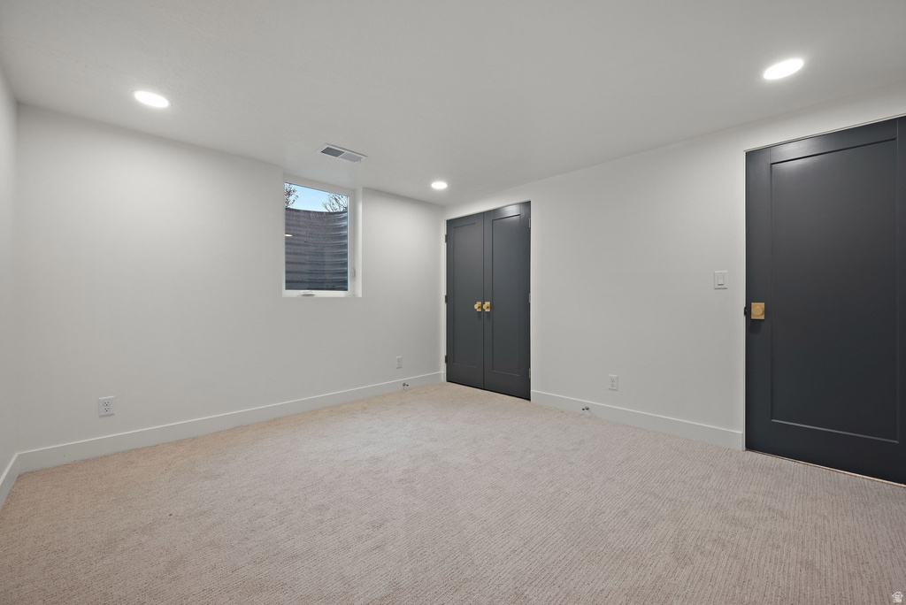 4695 S SYCAMORE Holladay, UT 84117