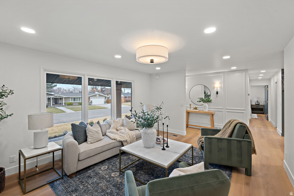 4695 S SYCAMORE Holladay, UT 84117