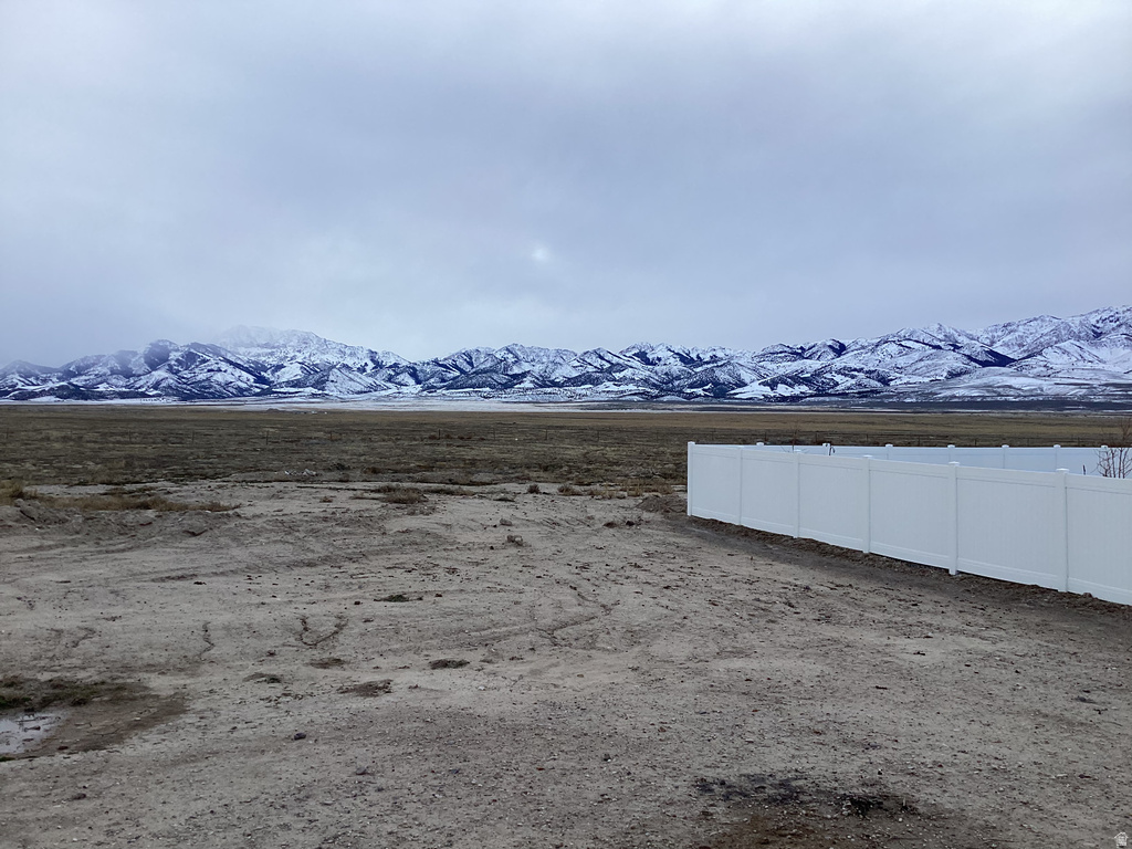 352 S AMBER FIELD DR Grantsville, UT 84029