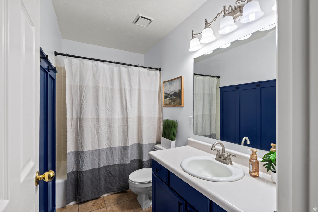 864 E 625 ST Layton, UT 84041