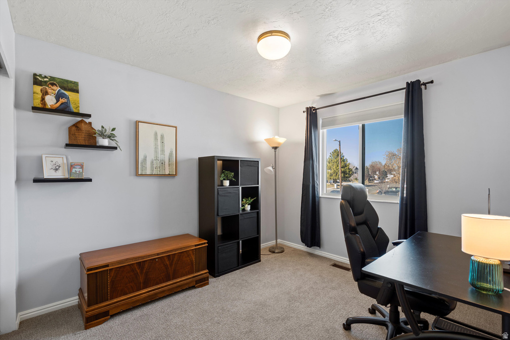 864 E 625 ST Layton, UT 84041