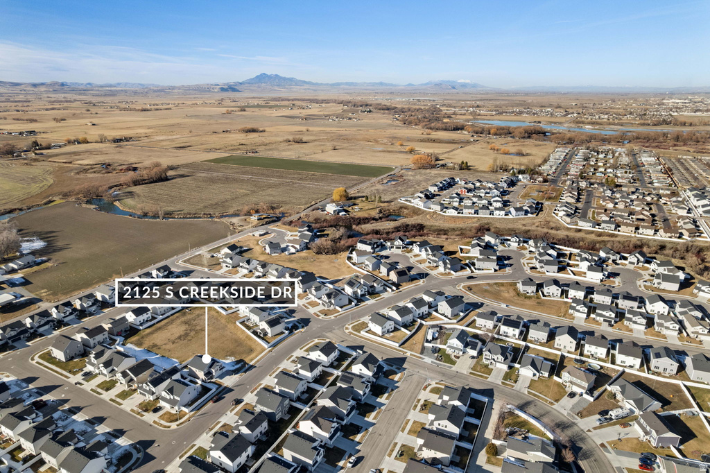 2125 S CREEKSIDE DR Logan, UT 84339
