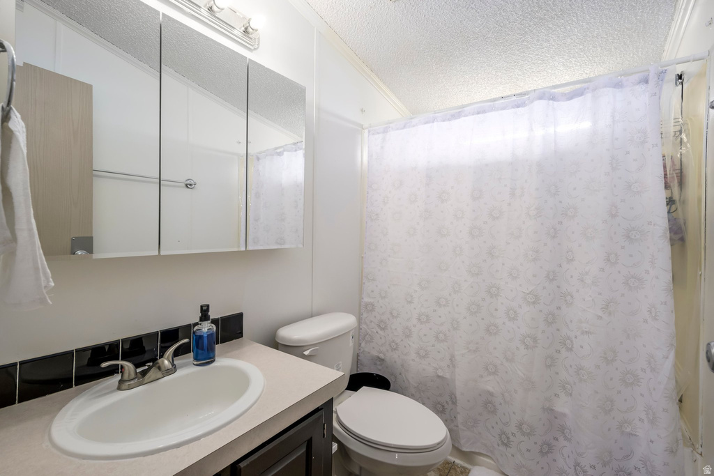 105 2ND East Carbon, UT 84520