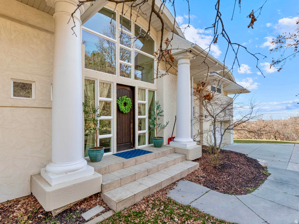 2921 E MELANIE LN Ogden, UT 84403