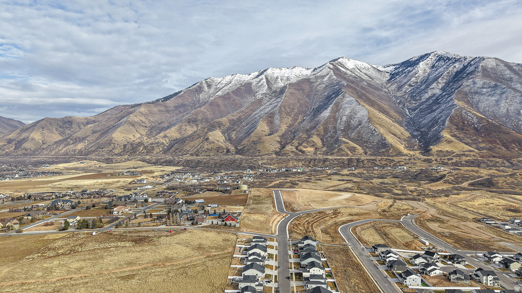 872 W UNION BENCH DR Mapleton, UT 84664