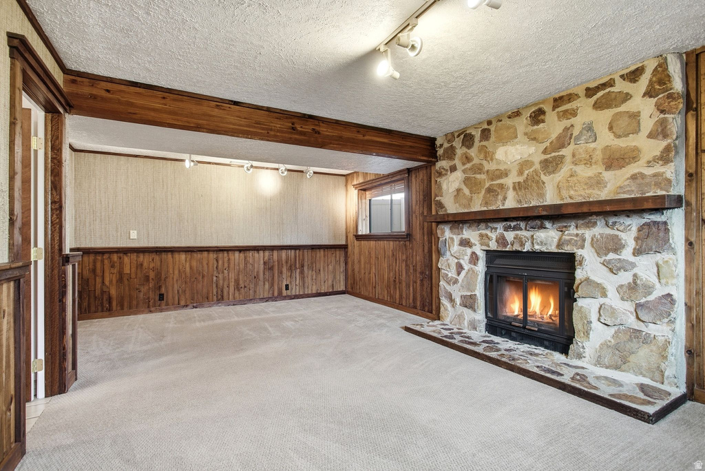 9106 S MALLARD CIR Sandy, UT 84093