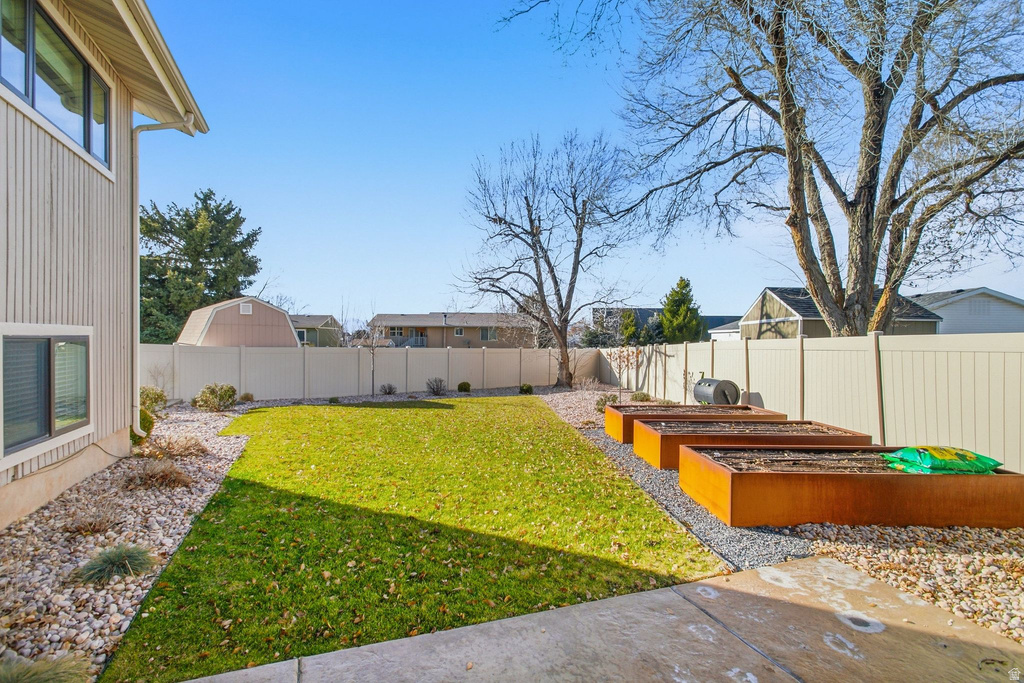 9106 S MALLARD CIR Sandy, UT 84093