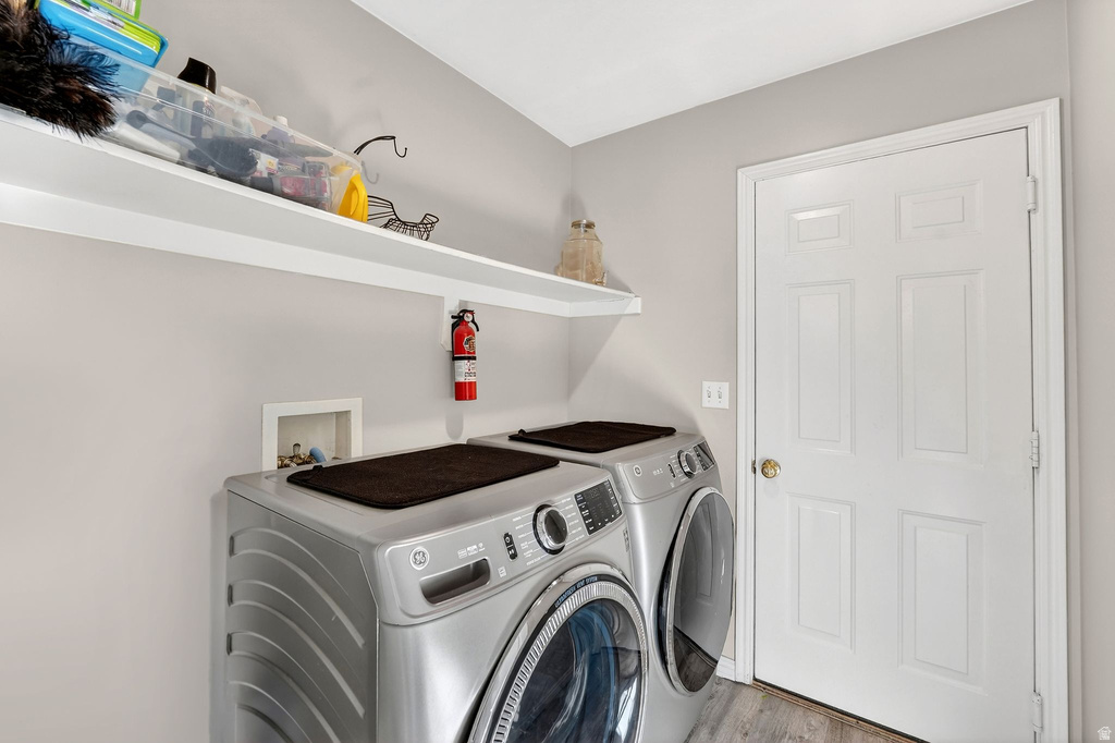 1573 W ERICKSON PARK DR West Jordan, UT 84084