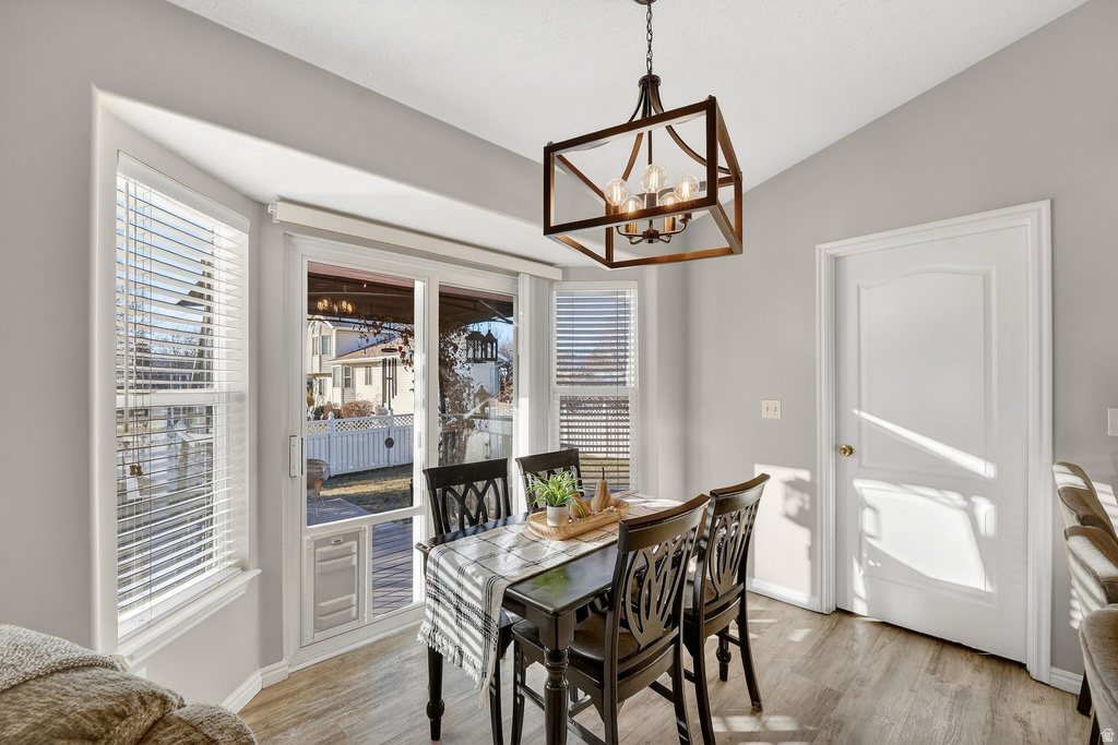 1573 W ERICKSON PARK DR West Jordan, UT 84084