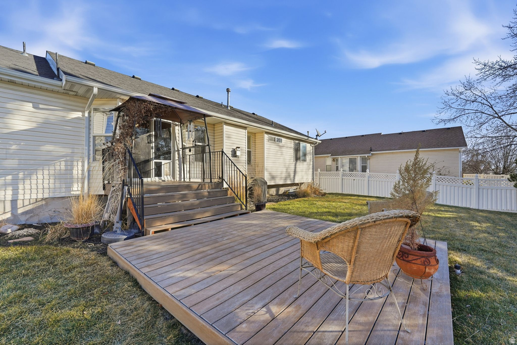 1573 W ERICKSON PARK DR West Jordan, UT 84084