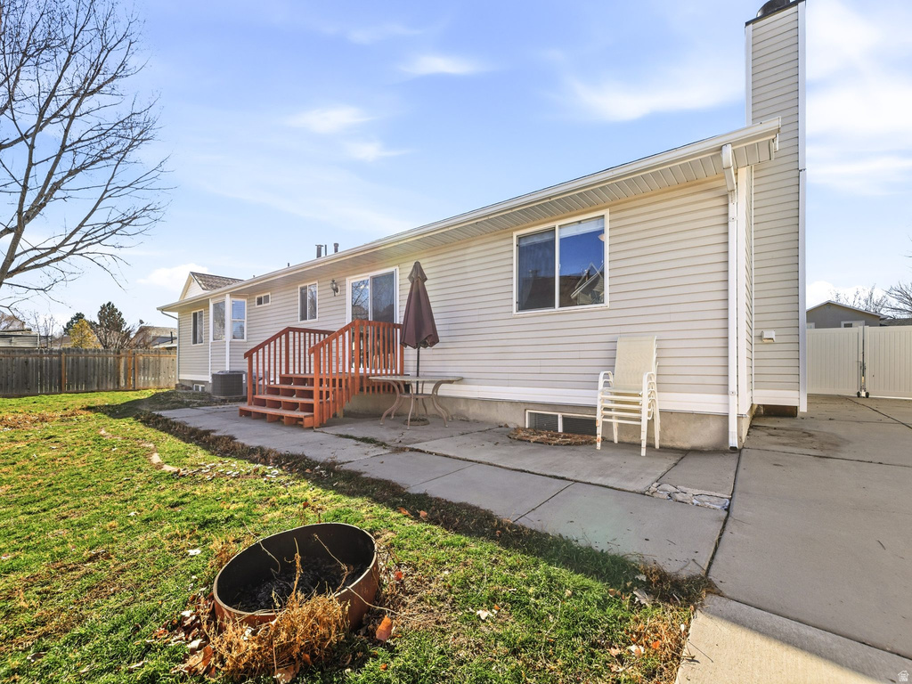 796 LAKEVIEW DR Stansbury Park, UT 84074