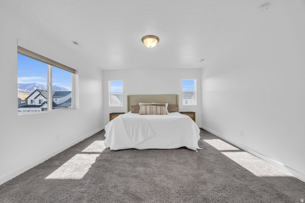 8496 N TIFFANY LN Lake Point, UT 84074