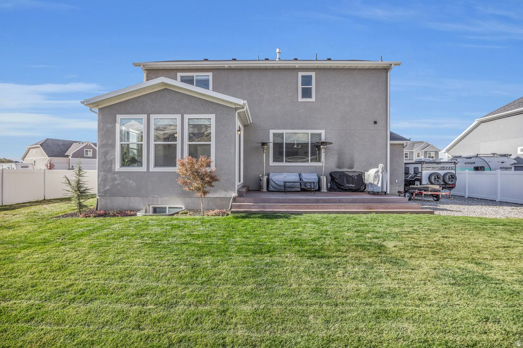 8496 N TIFFANY LN Lake Point, UT 84074
