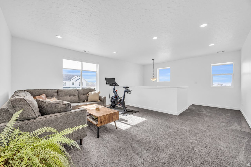 8496 N TIFFANY LN Lake Point, UT 84074