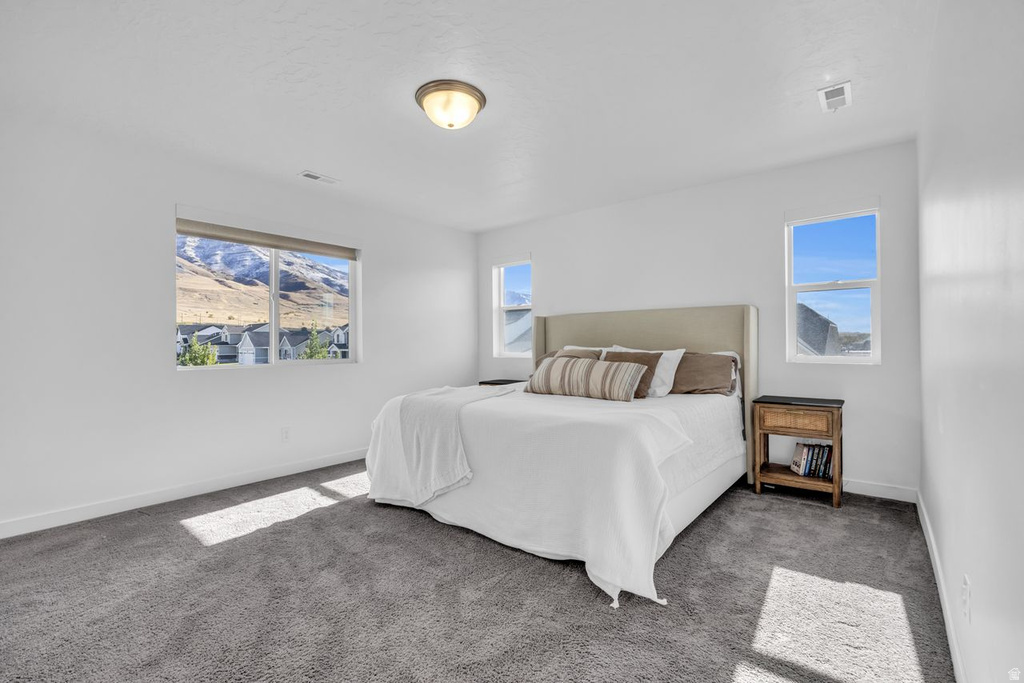 8496 N TIFFANY LN Lake Point, UT 84074