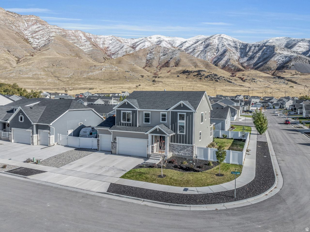 8496 N TIFFANY LN Lake Point, UT 84074