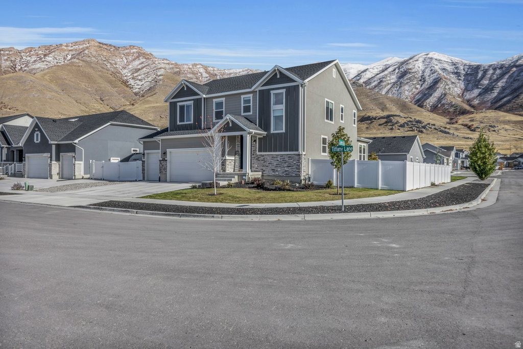8496 N TIFFANY LN Lake Point, UT 84074