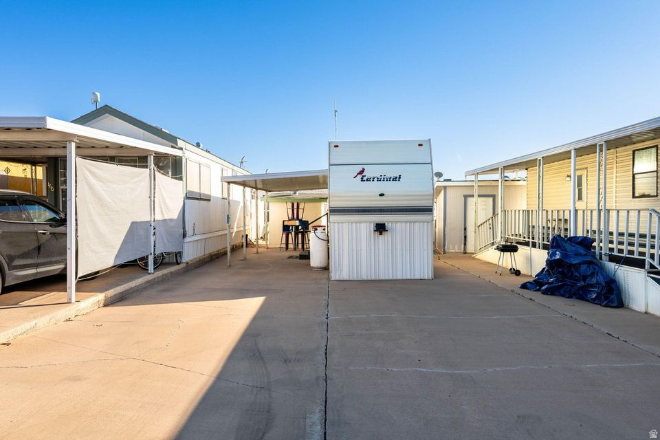 1225 N DIXIE DOWNS RD #101 St George, UT 84770