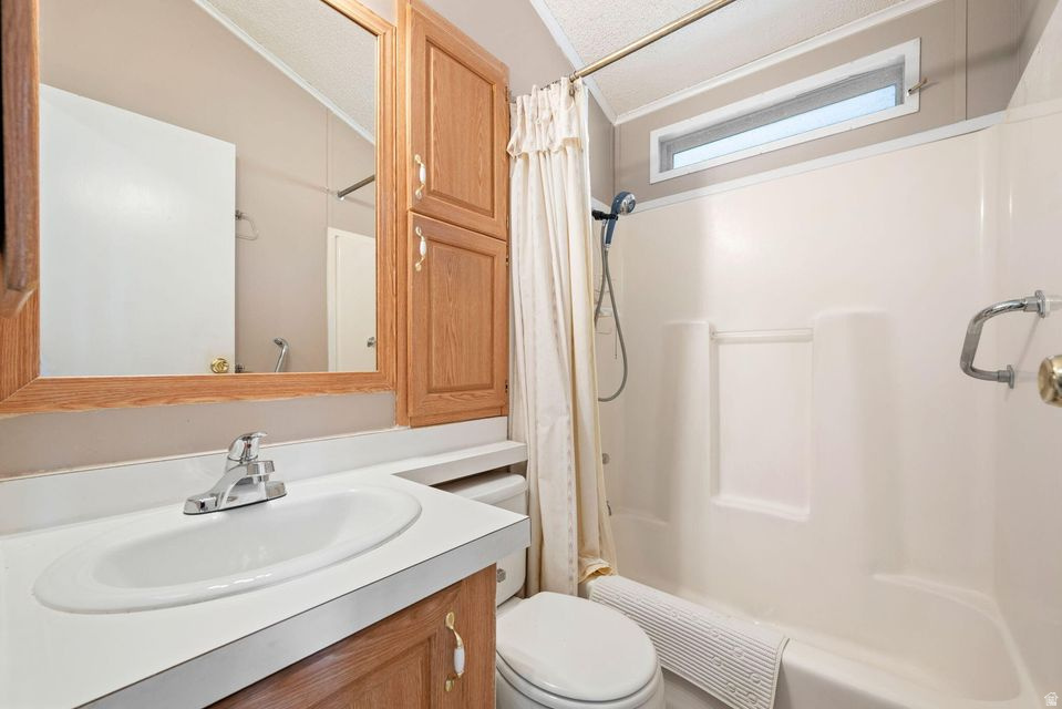 1225 N DIXIE DOWNS RD #101 St George, UT 84770