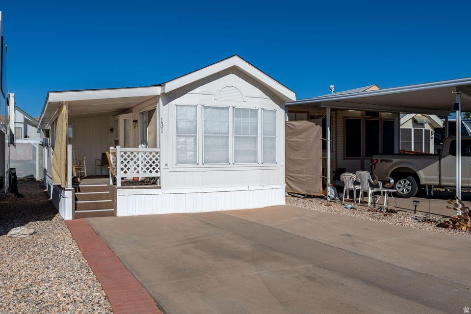 1225 N DIXIE DOWNS RD #101 St George, UT 84770