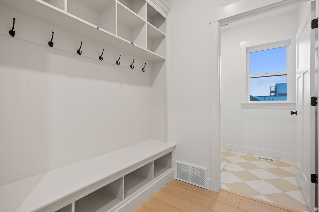 11293 S EASY BEE RD #1-135 South Jordan, UT 84009